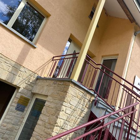 Gite Des 3 Lacs Hotel Virton Exterior photo